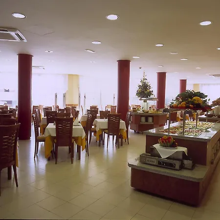 费纳尔斯花园酒店