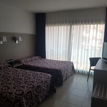 Ξενοδοχείο Fenals Garden 4*