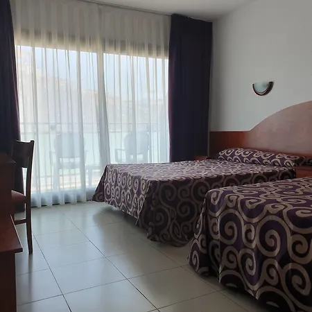 费纳尔斯花园酒店 滨海略雷特