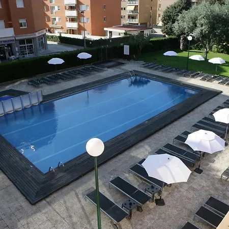 Fenals Garden Hotel 4*