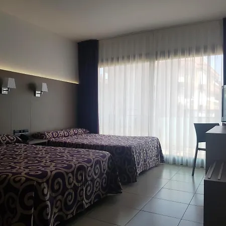 Hotel Fenals Garden