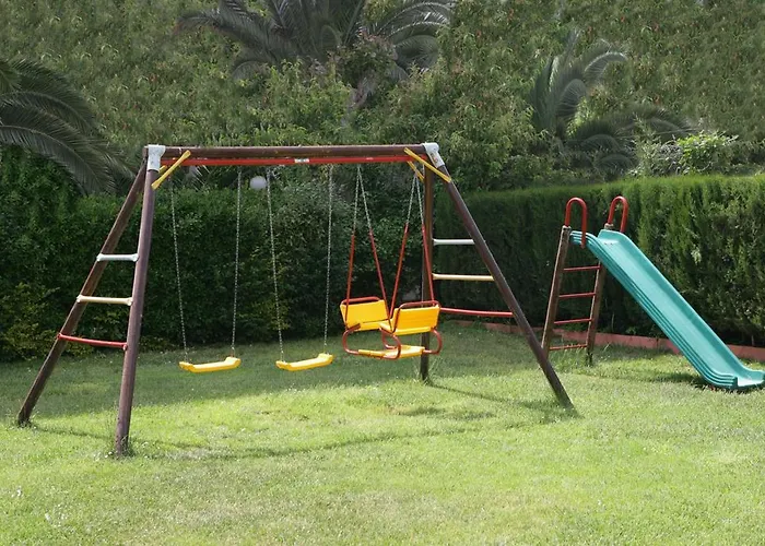 Fenals Garden Hotel 4*