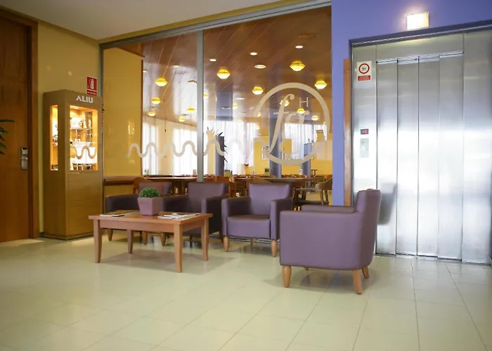 Hotell Fenals Garden 4*