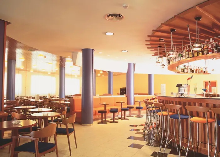 Fenals Garden Hotel 4*