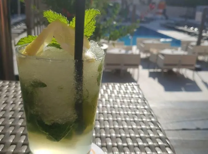 Fenals Garden Hotell