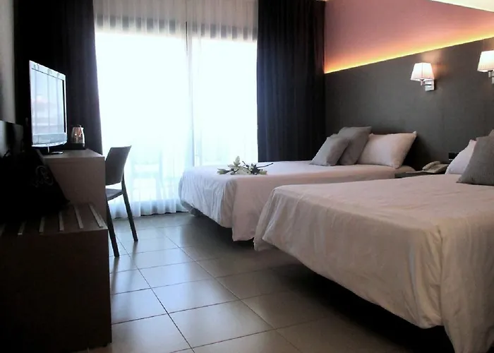 Hotel Fenals Garden 4*